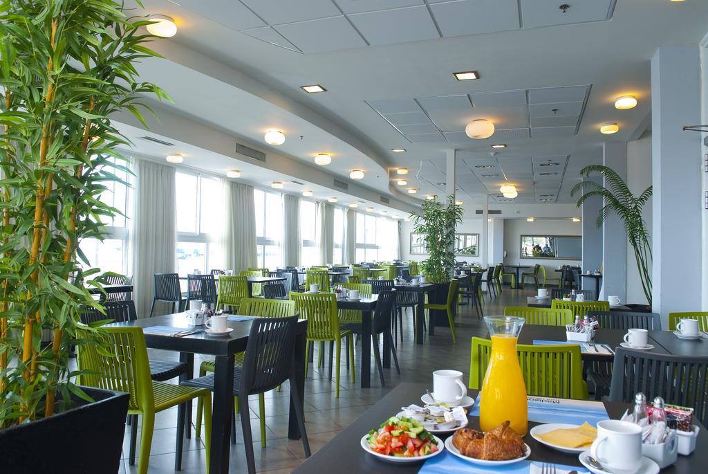 Rimonim Madison Hotel Nahariya Exterior photo